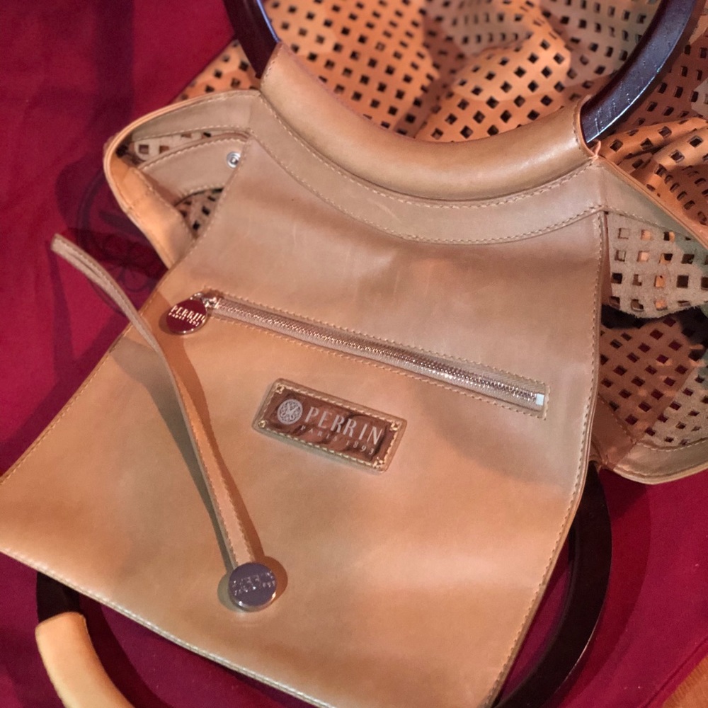Perrin Handbag - Picture 8 of 8